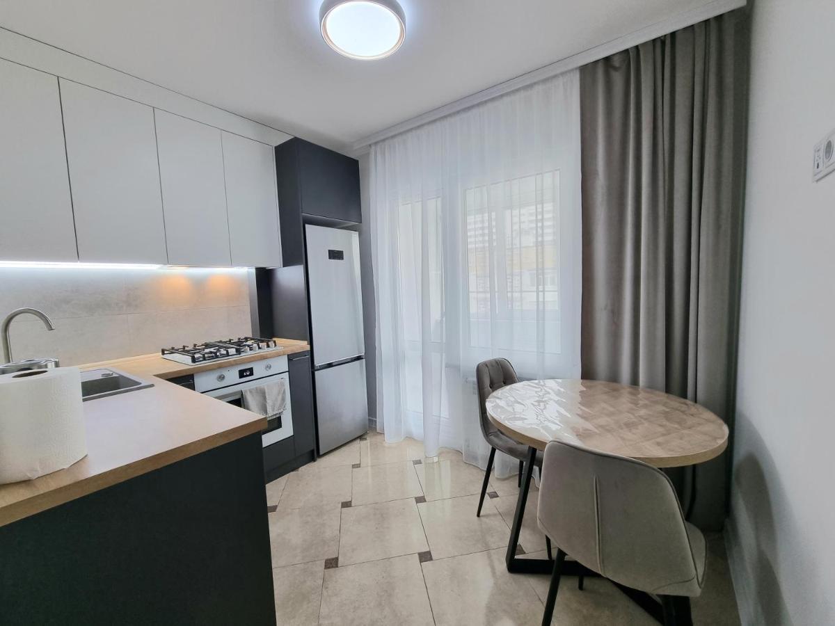Negruzzi Bd, One Bedroom Apartment Chisinau Ngoại thất bức ảnh